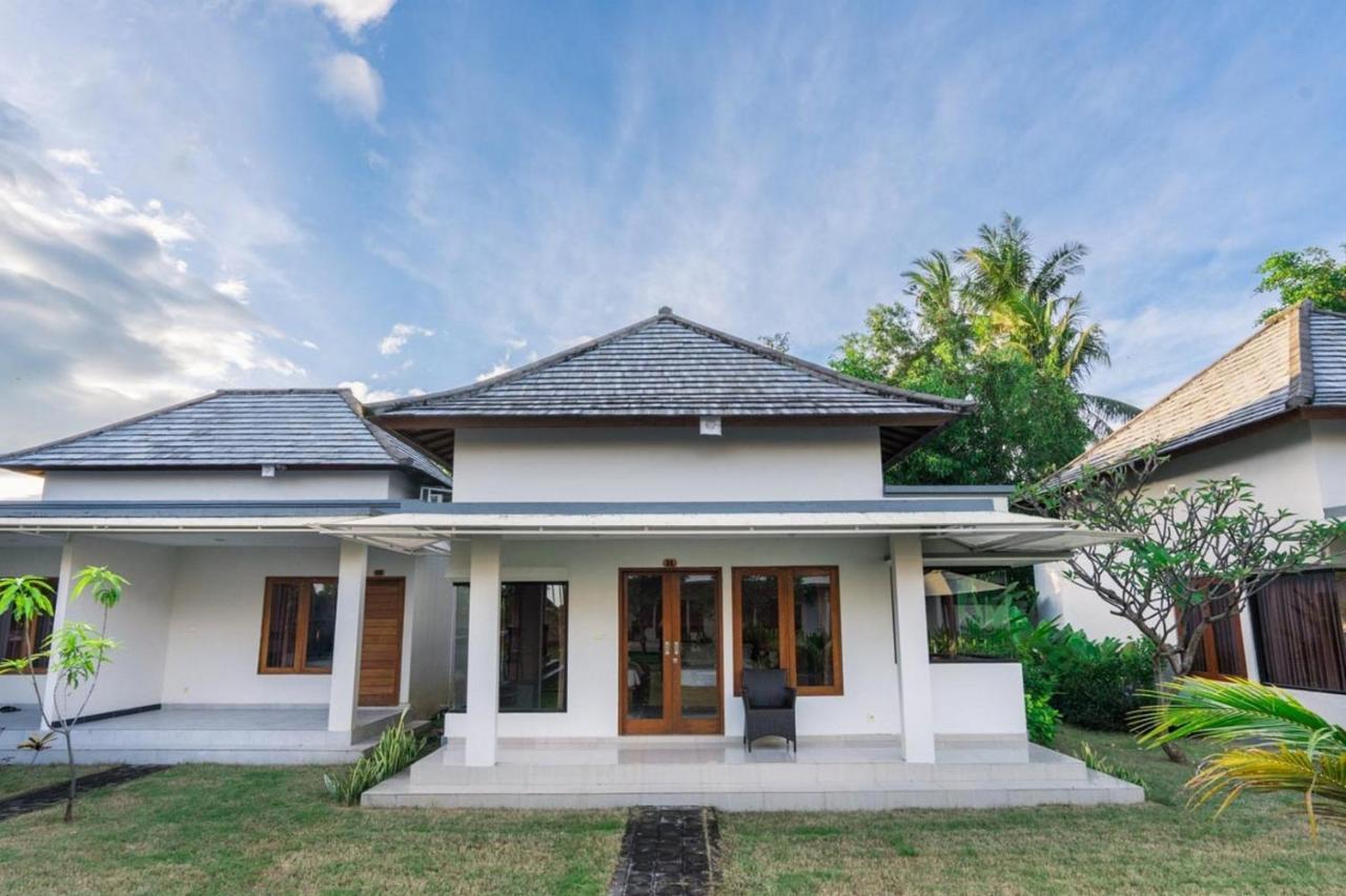 Ariana Beach Resort Amed Bali Exterior foto