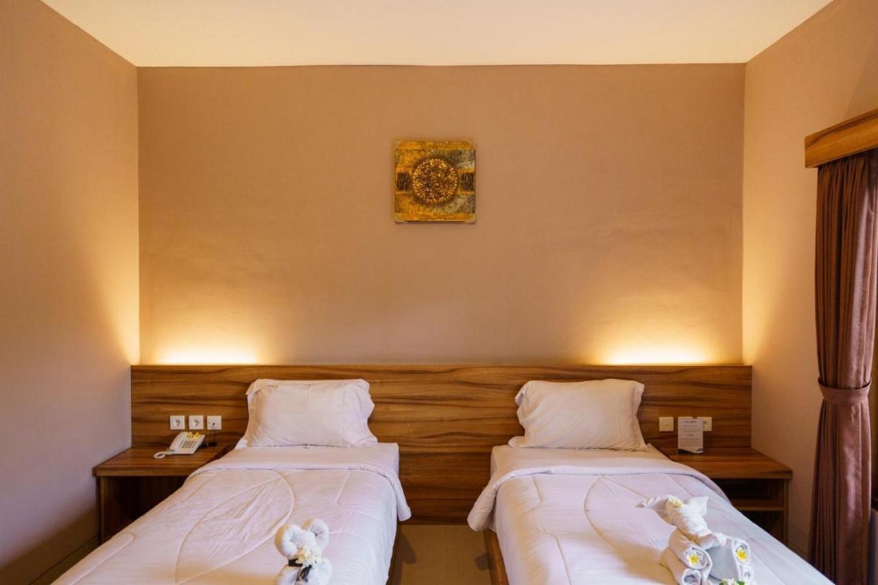 Ariana Beach Resort Amed Bali Exterior foto