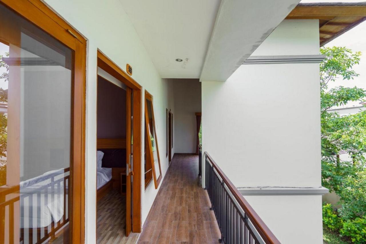 Ariana Beach Resort Amed Bali Exterior foto